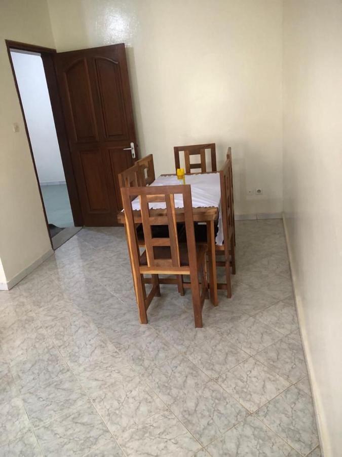 Appartement Luxueux Дакар Екстер'єр фото
